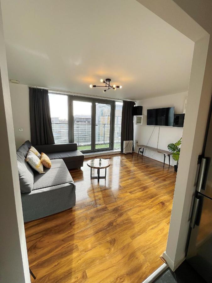 Insta-Style Penthouse With Balcony Or 2B Apartment With Balcony Birmingham City Centre Kültér fotó