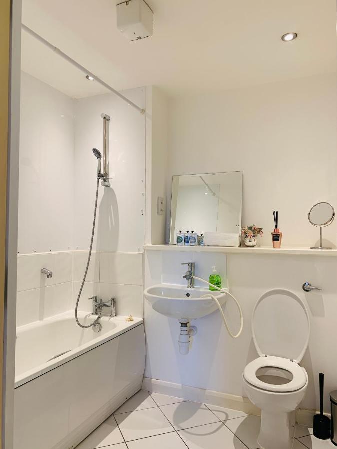 Insta-Style Penthouse With Balcony Or 2B Apartment With Balcony Birmingham City Centre Kültér fotó