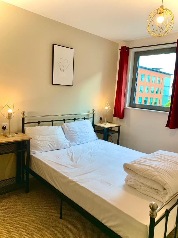 Insta-Style Penthouse With Balcony Or 2B Apartment With Balcony Birmingham City Centre Kültér fotó